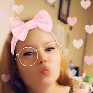 Meet your Posher, Hailey